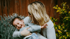 Nanny-vs-au-pair-blog-2 Nannytax | What’s the difference between an au pair and a nanny?