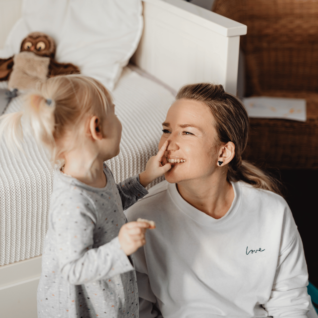 Nannytax | What employee benefits can I offer my nanny?